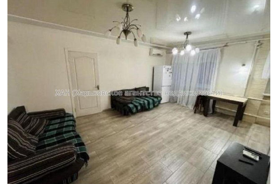 Продам квартиру, Защитников Неба ул. , 2 кім., 44 м², авторский дизайн 