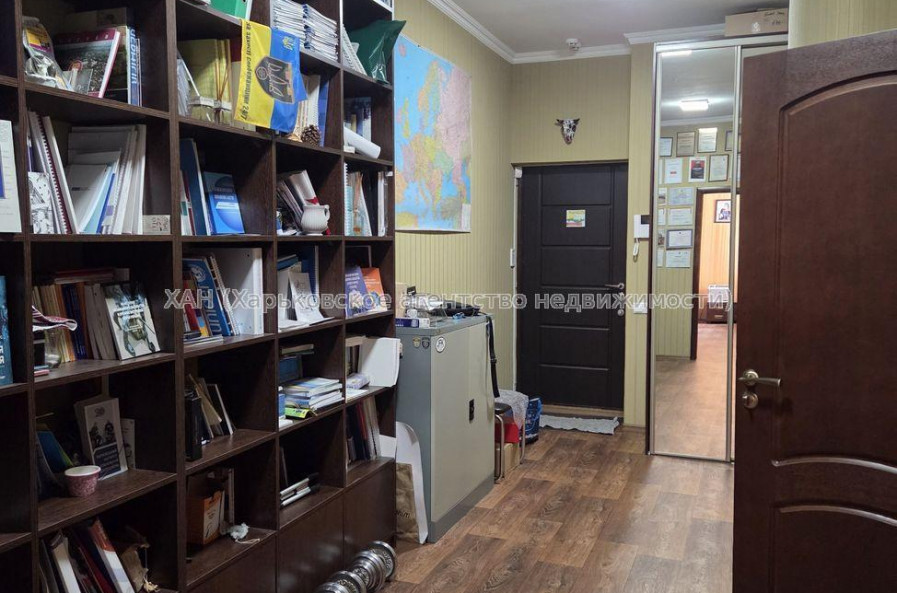 Продам квартиру, Отакара Яроша пер. , 1  ком., 64 м², евроремонт 