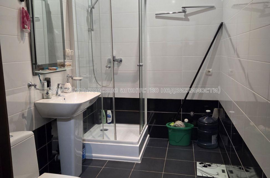 Продам квартиру, Отакара Яроша пер. , 1  ком., 64 м², евроремонт 