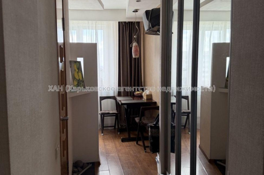 Продам квартиру, Соборности Украины ул. , 1 кім., 39 м², авторский дизайн 