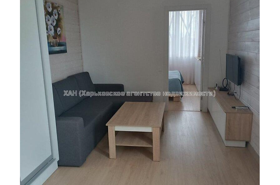 Продам квартиру, Полевая ул., Слободской район , 2  ком., 31 м², евроремонт 