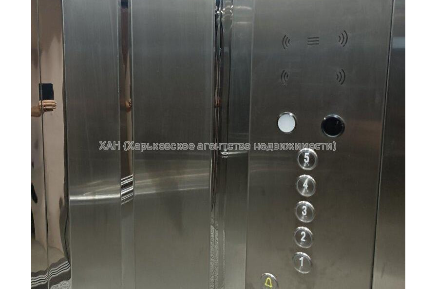 Продам квартиру, Полевая ул., Слободской район , 2  ком., 31 м², евроремонт 