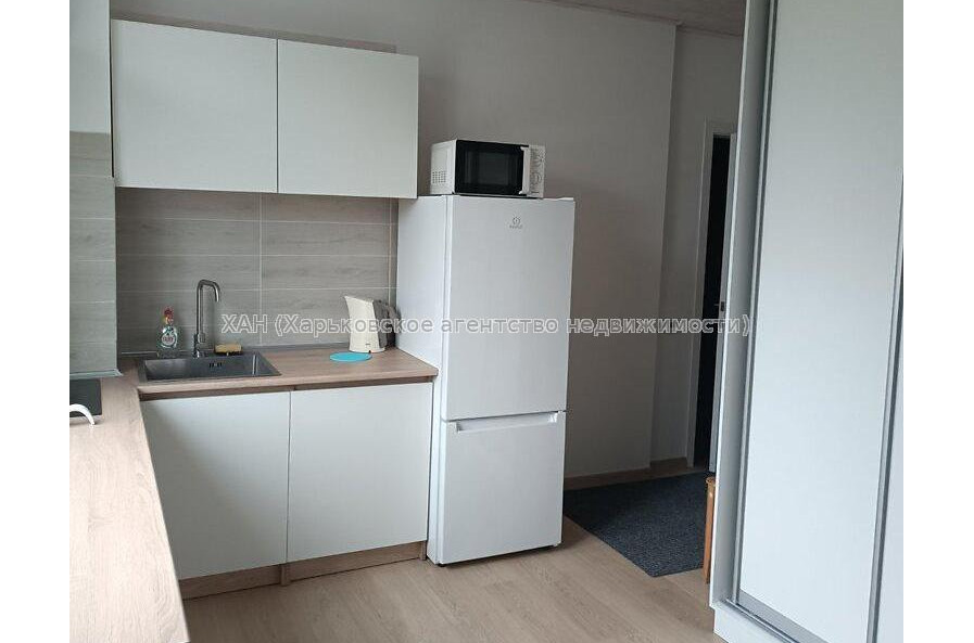 Продам квартиру, Полевая ул., Слободской район , 2  ком., 31 м², евроремонт 