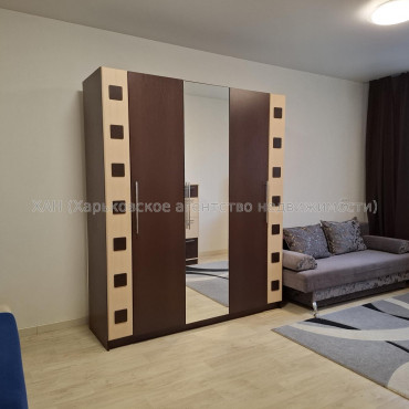 Сдам квартиру, Мира ул. , 2  ком., 55.80 м², евроремонт 