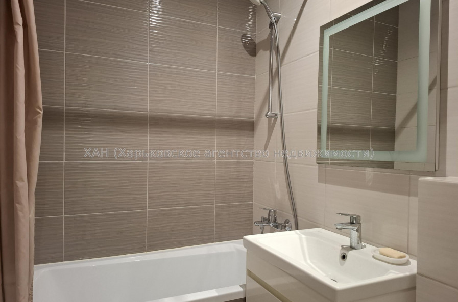 Сдам квартиру, Мира ул. , 2  ком., 55.80 м², евроремонт 