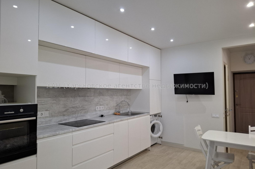 Сдам квартиру, Мира ул. , 2  ком., 55.80 м², евроремонт 