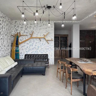 Продам квартиру, Отакара Яроша пер. , 3  ком., 154 м², авторский дизайн 
