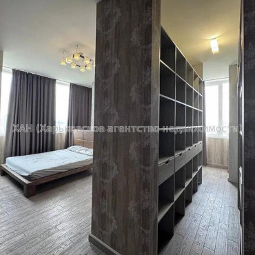 Продам квартиру, Отакара Яроша пер. , 3  ком., 154 м², авторский дизайн 