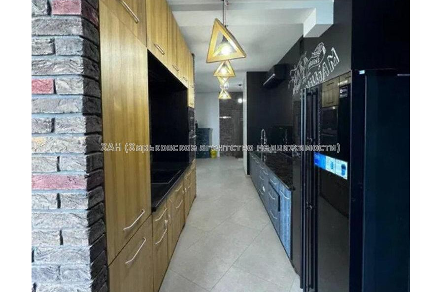Продам квартиру, Отакара Яроша пер. , 3  ком., 154 м², авторский дизайн 