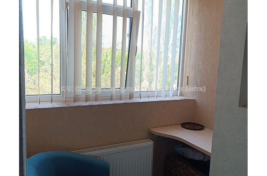 Продам квартиру, Юбилейный просп. , 4  ком., 80 м², косметический ремонт 