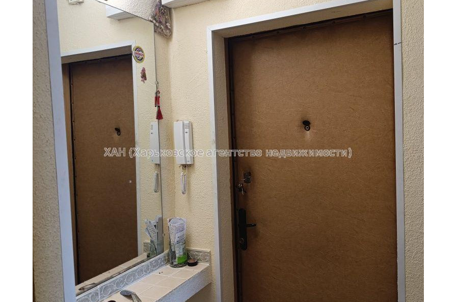 Продам квартиру, Юбилейный просп. , 4  ком., 80 м², косметический ремонт 