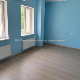 Продам квартиру, Малогончаровская ул. , 2 кім., 54 м², косметический ремонт