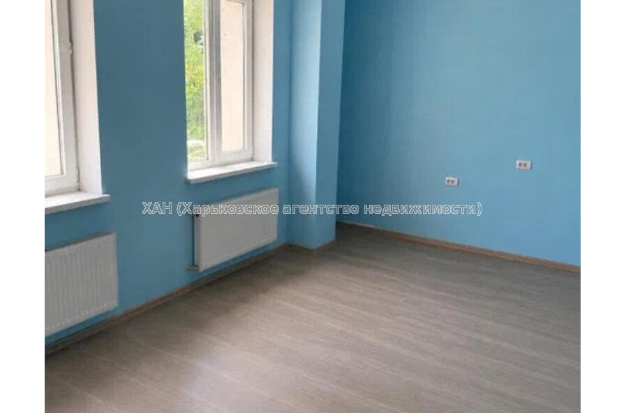Продам квартиру, Малогончаровская ул. , 2 кім., 54 м², косметический ремонт 