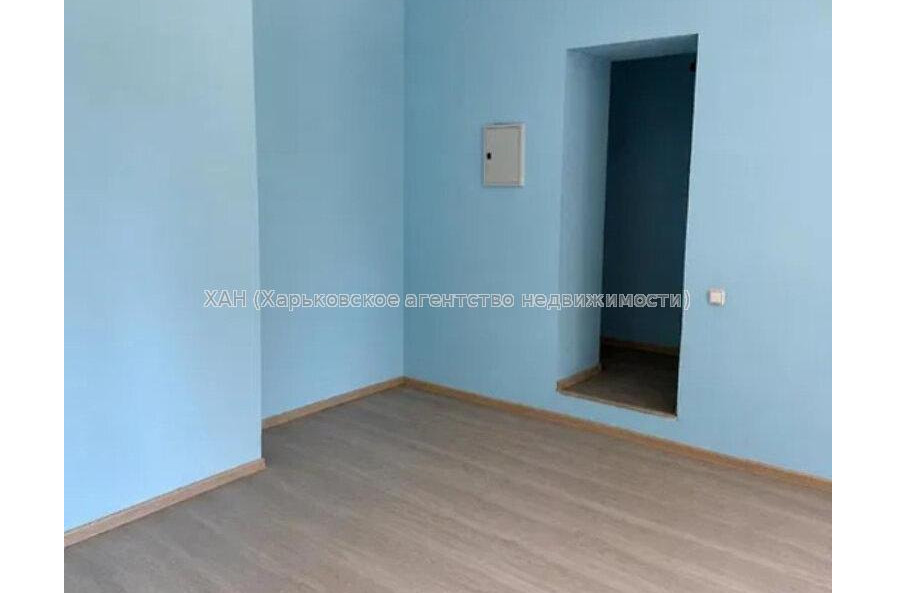 Продам квартиру, Малогончаровская ул. , 2 кім., 54 м², косметический ремонт 