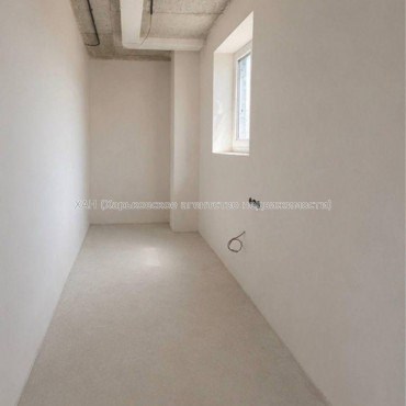 Продам квартиру, Зерновая ул. , 3  ком., 81 м², без отделочных работ 