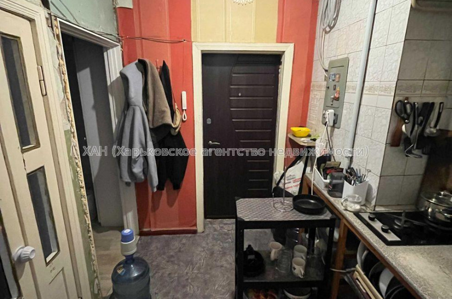 Продам квартиру, Мира ул. , 2 кім., 37 м², косметический ремонт 