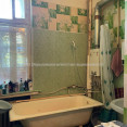 Продам квартиру, Евгения Котляра ул. , 3  ком., 90 м², советский ремонт 