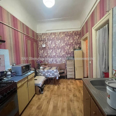 Продам квартиру, Евгения Котляра ул. , 3  ком., 90 м², советский ремонт 