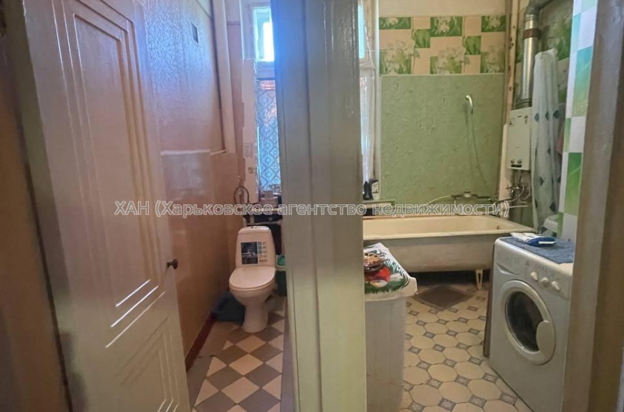 Продам квартиру, Евгения Котляра ул. , 3  ком., 90 м², советский ремонт 