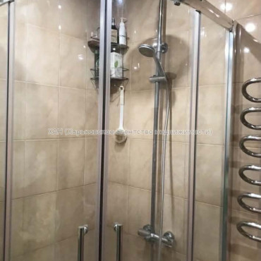Продам квартиру, 23 Августа ул. , 3  ком., 54 м², капитальный ремонт 