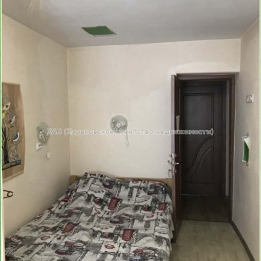 Продам квартиру, 23 Августа ул. , 3  ком., 54 м², капитальный ремонт 