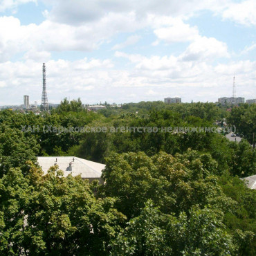 Продам квартиру, Салтовское шоссе , 1 кім., 41.80 м², без внутренних работ 