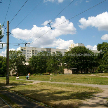 Продам квартиру, Салтовское шоссе , 1 кім., 41.80 м², без внутренних работ 
