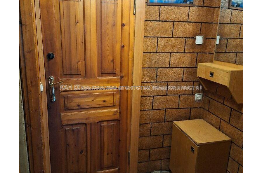 Продам квартиру, Владислава Зубенко ул. , 1  ком., 31.30 м², косметический ремонт 
