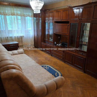 Продам квартиру, Владислава Зубенко ул. , 1  ком., 31.30 м², косметический ремонт 