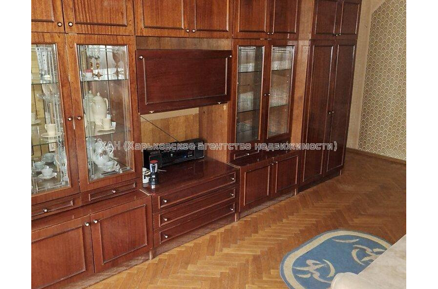 Продам квартиру, Владислава Зубенко ул. , 1  ком., 31.30 м², косметический ремонт 