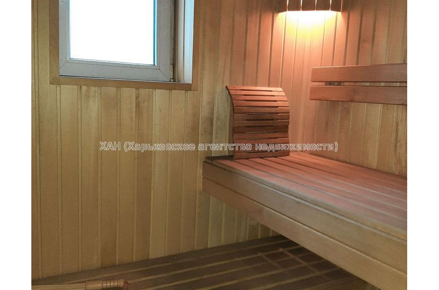 Продам квартиру, Пушкинский въезд , 4 кім., 150 м², капитальный ремонт 