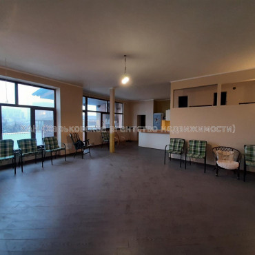 Продам квартиру, Пушкинский въезд , 4  ком., 150 м², капитальный ремонт 