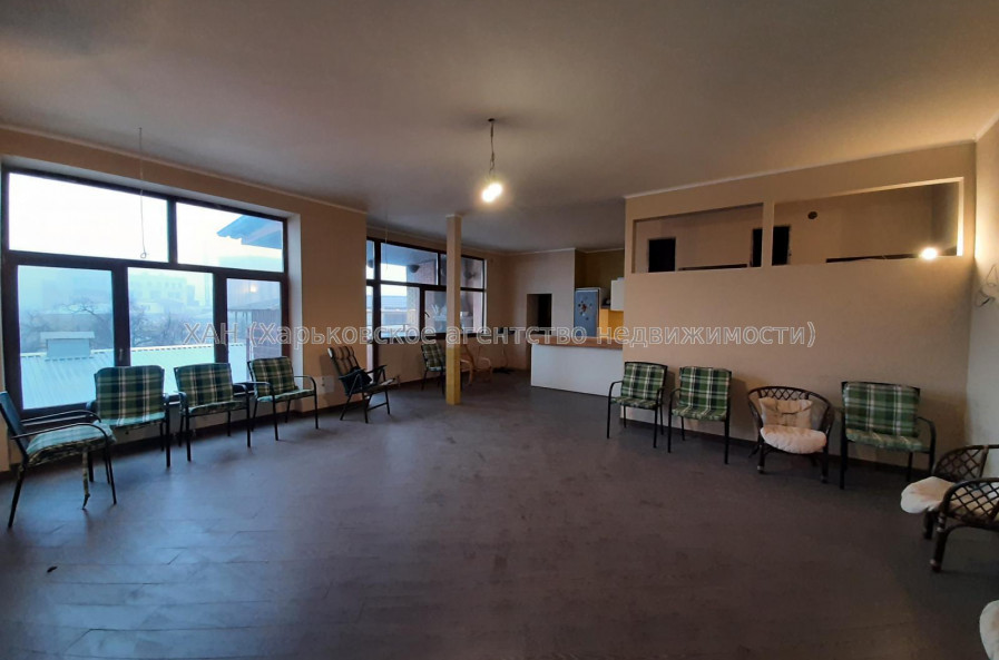Продам квартиру, Пушкинский въезд , 4 кім., 150 м², капитальный ремонт 
