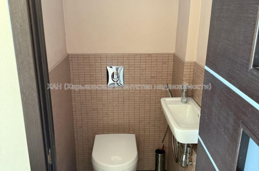 Продам квартиру, Пушкинский въезд , 4 кім., 150 м², капитальный ремонт 