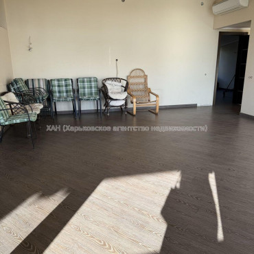 Продам квартиру, Пушкинский въезд , 4  ком., 150 м², капитальный ремонт 