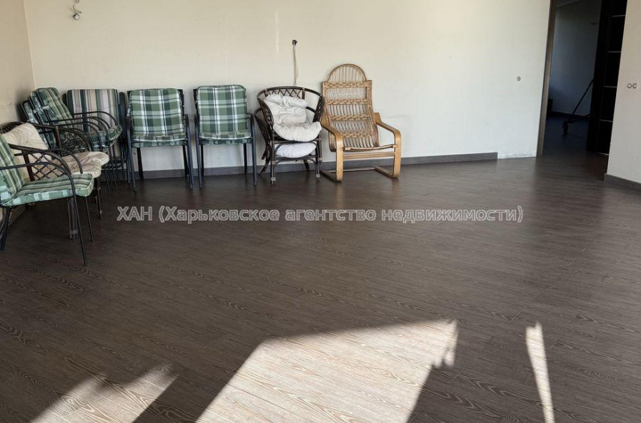 Продам квартиру, Пушкинский въезд , 4 кім., 150 м², капитальный ремонт 