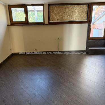 Продам квартиру, Пушкинский въезд , 4  ком., 150 м², капитальный ремонт 