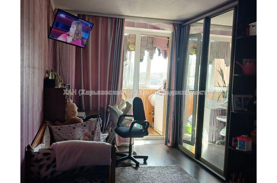 Продам квартиру, Каденюка ул. , 2  ком., 45 м², косметический ремонт 