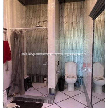 Продам будинок, 700 м², 5 соток, капитальный ремонт 