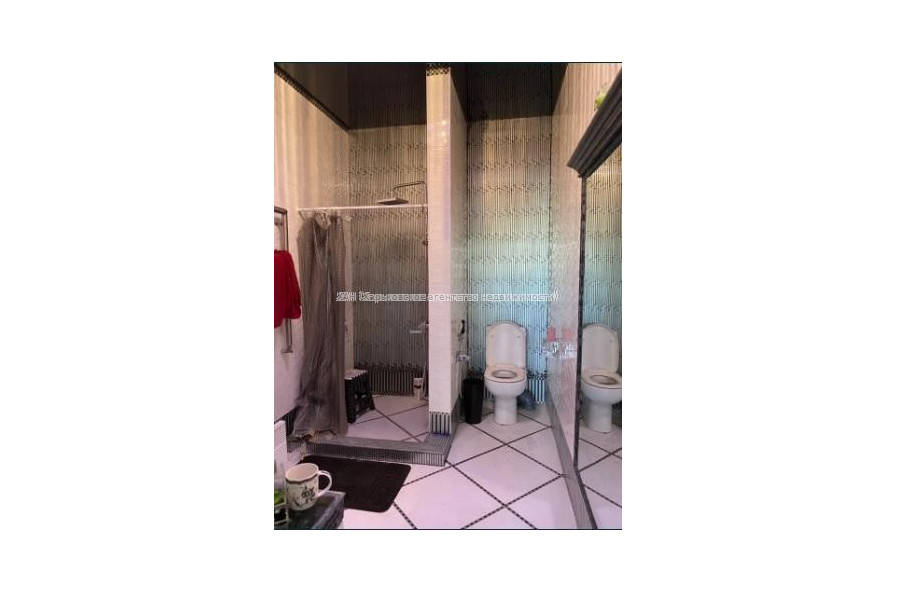 Продам будинок, 700 м², 5 соток, капитальный ремонт 
