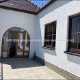 Продам будинок, 700 м², 5 соток, капитальный ремонт 