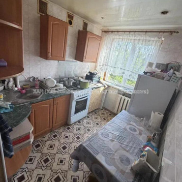Продам квартиру, Бучмы ул. , 1  ком., 32 м², советский ремонт 