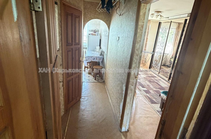 Продам квартиру, Бучмы ул. , 1 кім., 32 м², советский ремонт 