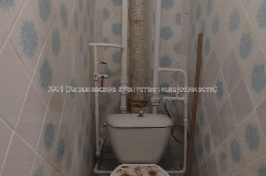 Сдам квартиру, Амосова ул. , 3  ком., 68 м², косметический ремонт 