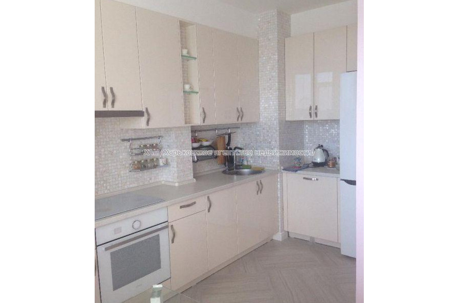Продам квартиру, Клочковская ул. , 2 кім., 60 м², евроремонт 