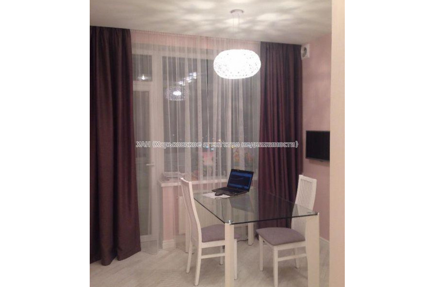 Продам квартиру, Клочковская ул. , 2 кім., 60 м², евроремонт 