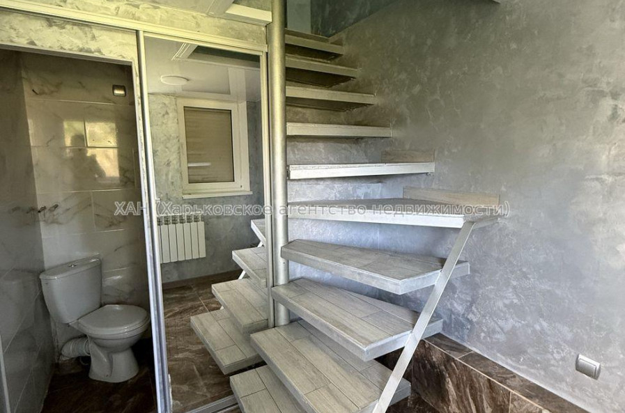 Продам квартиру, Семинарская ул. , 1 кім., 34.40 м², авторский дизайн 