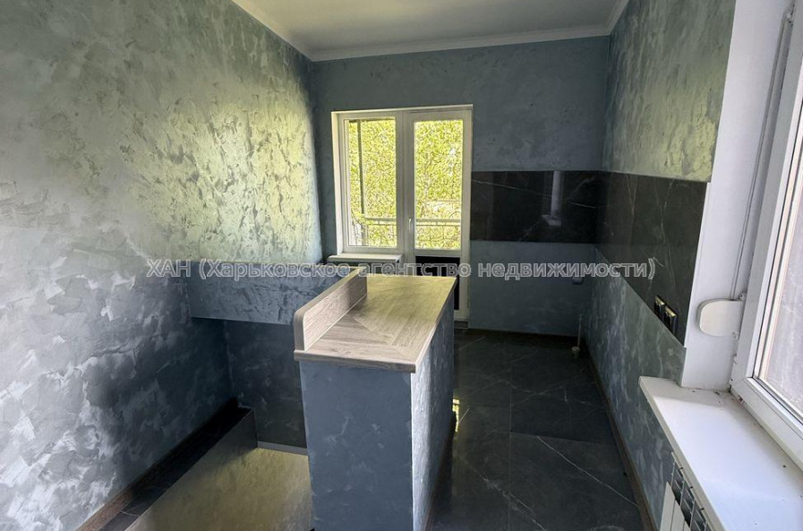 Продам квартиру, Семинарская ул. , 1 кім., 34.40 м², авторский дизайн 