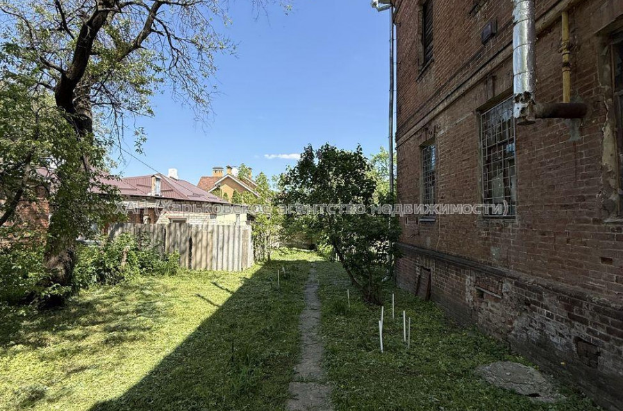 Продам квартиру, Семинарская ул. , 1 кім., 34.40 м², авторский дизайн 