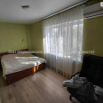 Продам квартиру, 23 Августа ул. , 2 кім., 42 м², капитальный ремонт 
